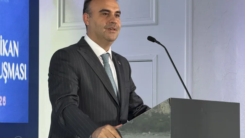 Bakan Kacır: İlk 10 savunma sanayi ihracatçısı ülkeden biri olacağız