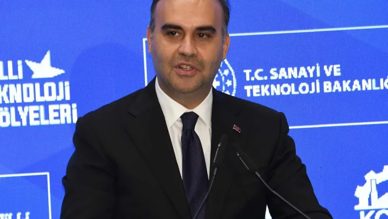 Bakan Kacır: Savunma sanayinde yüzde 80'in üzerinde yerlilik oranına erişmiş bir ülkeyiz(2)