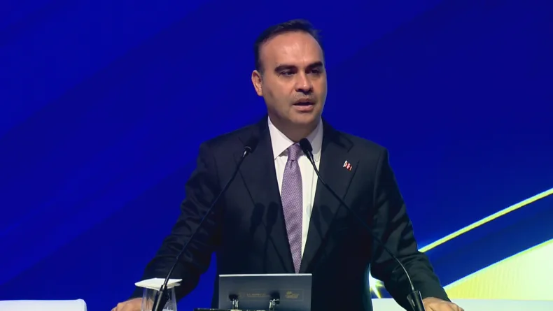 Bakan Kacır: Türkiye’nin önceliği yatırımdır, üretimdir