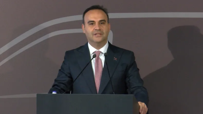 Bakan Kacır: Türkiye, otomotiv ve mobilite yatırımları için doğru adrestir
