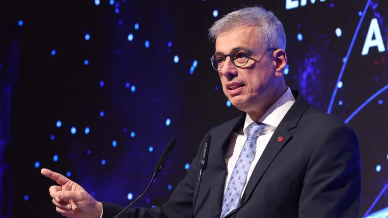 Bakan Memişoğlu: Dünyaya örnek olacak hastane öncesi acil sağlık hizmetleri sunuluyor