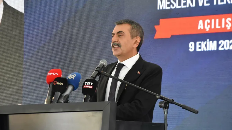 Bakan Tekin: 600 bin derslik inşa ettik