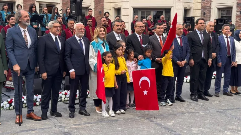 Bakan Tekin: Çocuklarımızı şiddetten korumanın en sağlam yolu sanattır