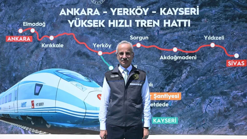 Bakan Uraloğlu: Ankara-Kayseri seyahat süresini 1 saat 45 dakikaya düşüreceğiz