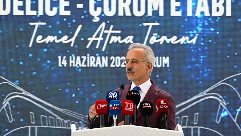 Bakan Uraloğlu: Ankara-Samsun arası 2,5 saat sürecek