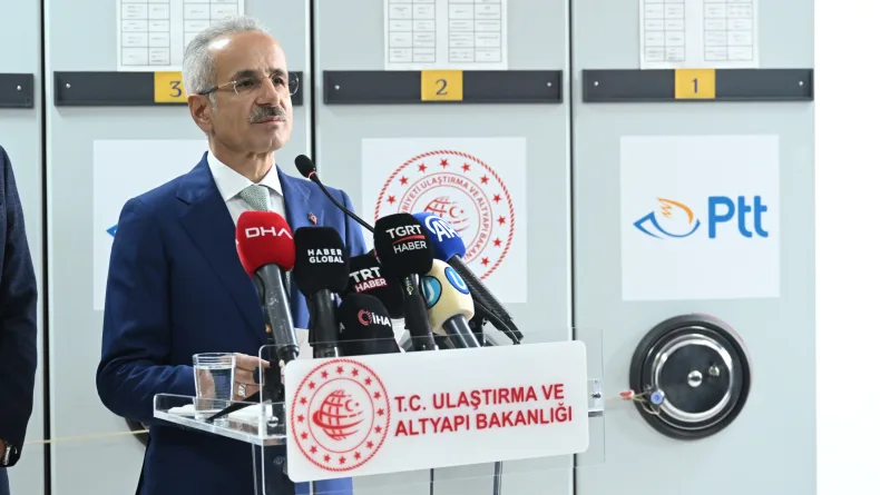 Bakan Uraloğlu: Kargo gönderi sayısı yüzde 5 arttı