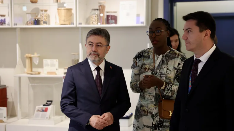 Bakan Yumaklı, FAO Müzesi'ni ziyaret etti
