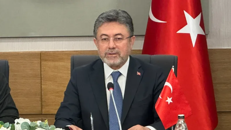 Bakan Yumaklı: Türkiye ve Almanya'nın tarımsal ticaret hacmini 5 milyar dolar seviyesine ulaştırmak istiyoruz