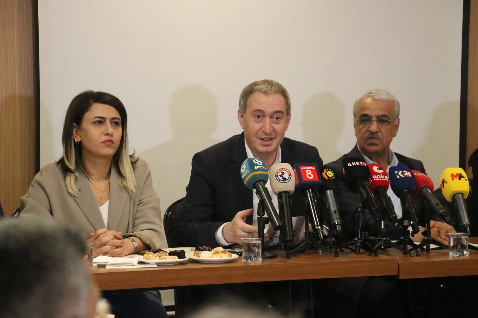 Bakırhan: Sürecin temposunda bir düşme var