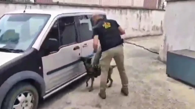Balıkesir'de uyuşturucu operasyonu: 3 tutuklama