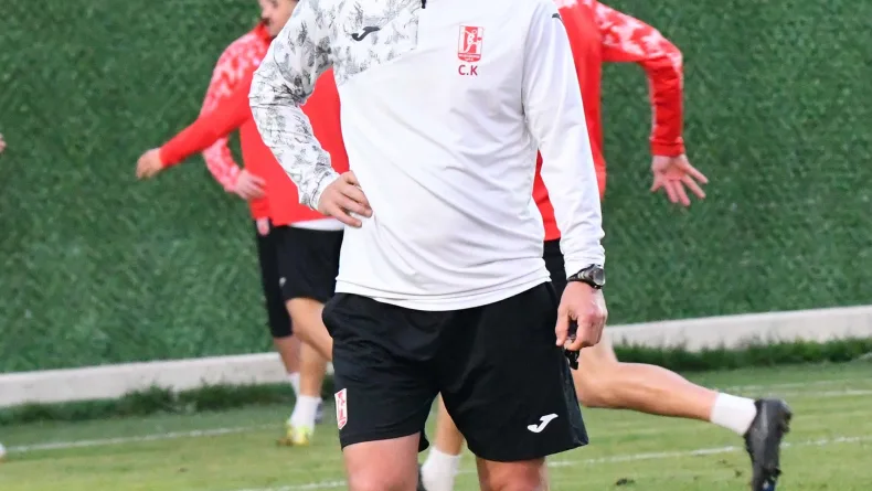 Balıkesirspor'da Çetin'i 7-1'lik hezimet yaktı, Kavçak geliyor