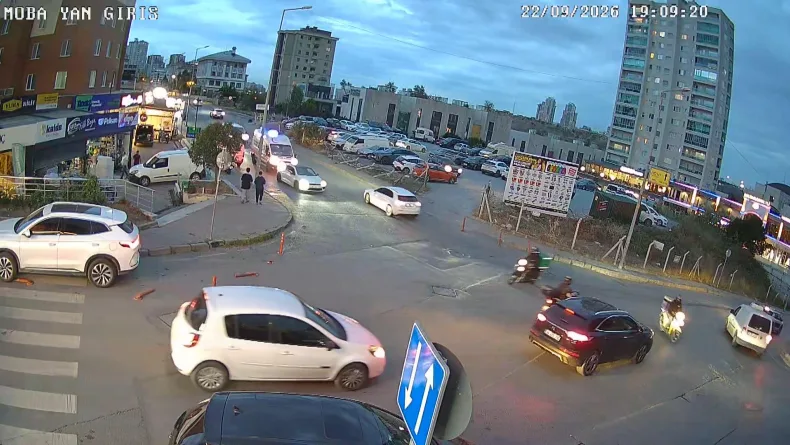 Başakşehir'de ambulansa yol vermeyen sürücüye 466 bin lira ceza