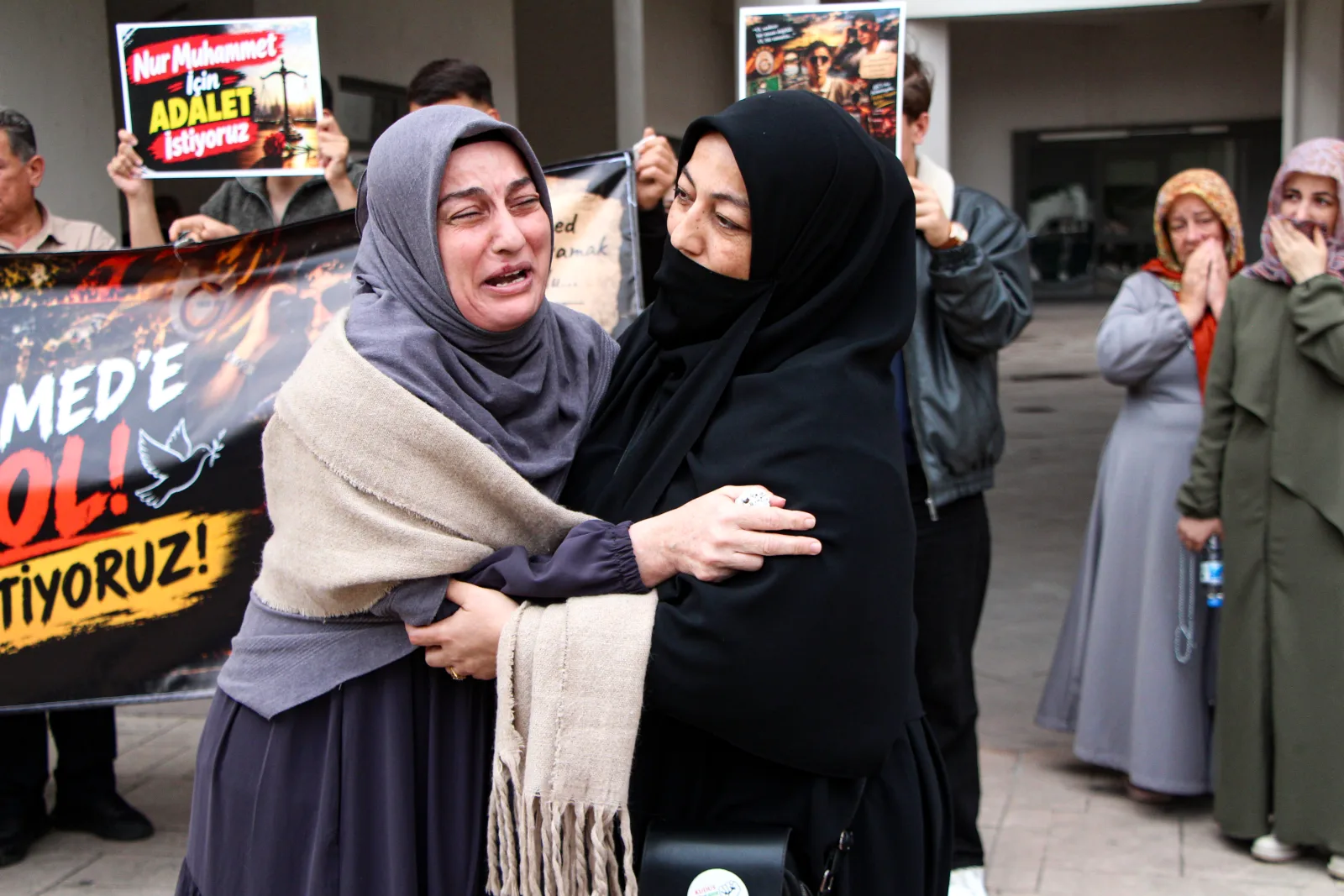 Başından vurulan Nurmuhammet’in ailesine 'Size kim selam verirse vuracağız' tehdidi