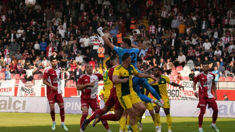 Batman Petrolspor-Turka Esenler Erokspor: 3-2