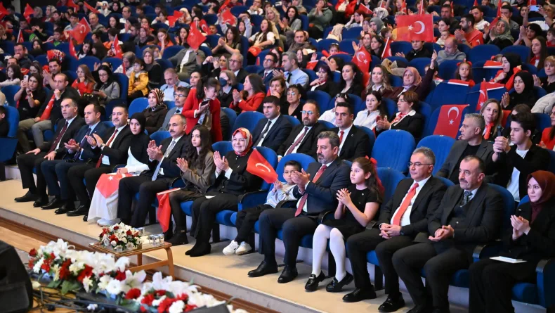 ‘Birlik Bizim Kardeşlik Bizim Cumhuriyet Bizim’ yarışmasında ödüller sahiplerini buldu