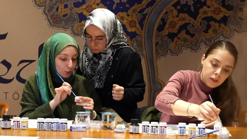 Boğaziçi Üniversitesi’nde tezhip atölyesi düzenlendi