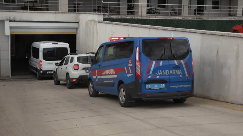 Bolu Belediyesi'ne yönelik zimmet operasyonunda 6 şüpheli adliyede