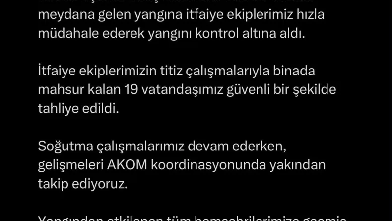 Bursa’da apartman dairesinde çıkan yangın söndürüldü: 19 kişi hastaneye kaldırıldı (2)