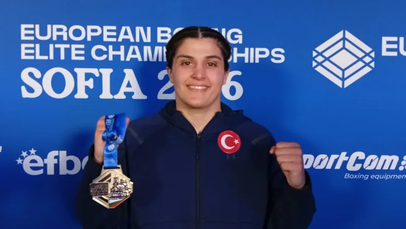 Busenaz Sürmeneli, üst üste ikinci kez Avrupa şampiyonu oldu