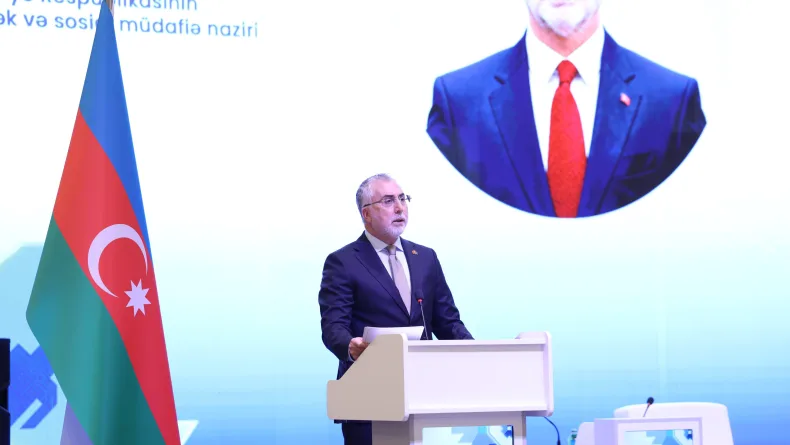 Çalışma ve Sosyal Güvenlik Bakanı Işıkhan, Azerbaycan'da