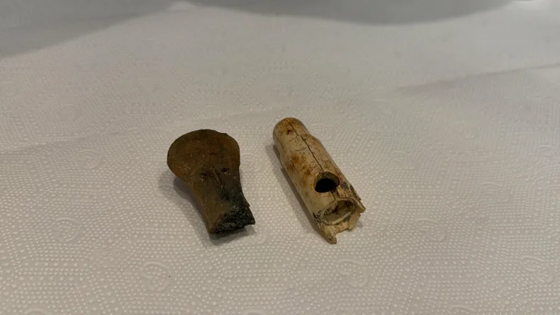 Çanakkale Troya'da 2 bin 800 yıllık kemik flüt ve 4 bin 500 yıllık idol başı bulundu (2)