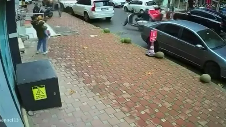Çekmeköy'de aküsü değiştirilen motosiklet hareket etti; araçla savrulup yere düştü