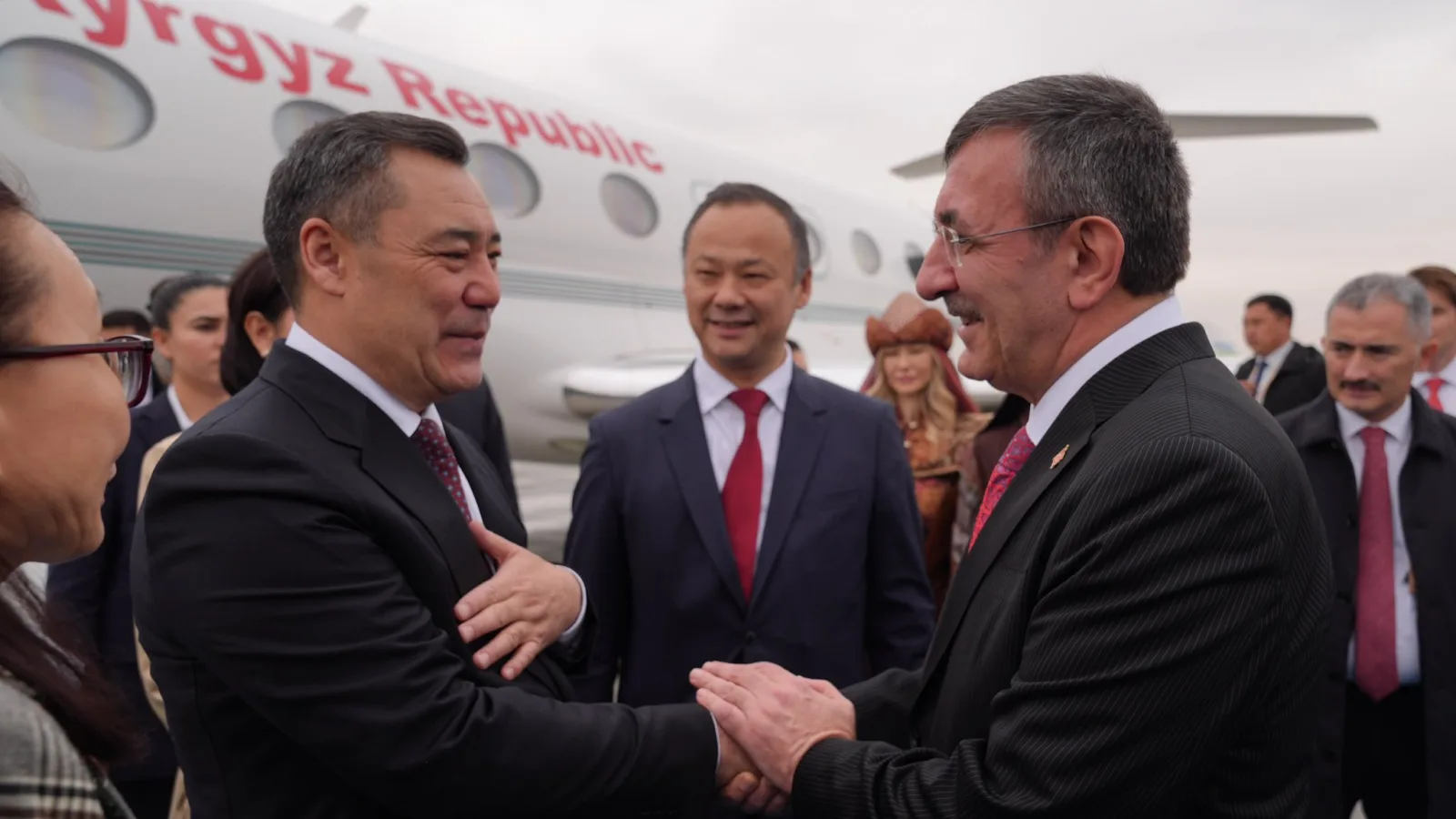 Cevdet Yılmaz, TDT Zirvesi liderlerini karşıladı
