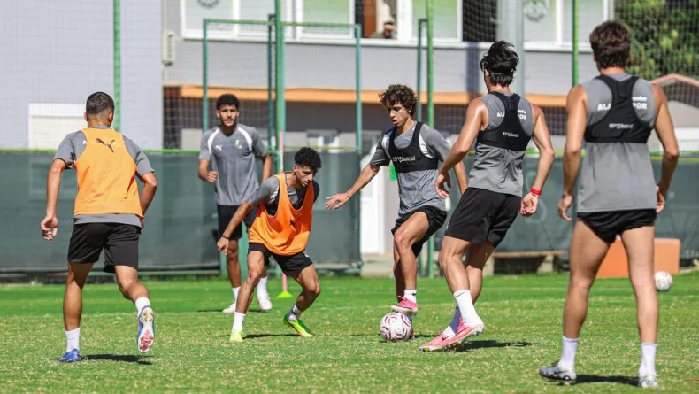 Corendon Alanyaspor, Kocaelispor maçının hazırlıklarına başladı