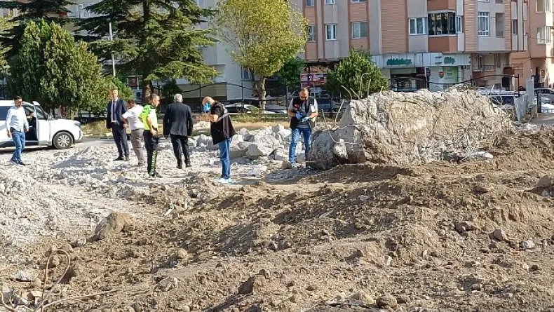 Çorum’da okul binasının yıkımı sırasında kafatası ve kemik parçaları bulundu