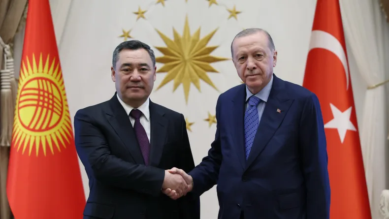Cumhurbaşkanı Erdoğan, Kırgızistan Cumhurbaşkanı Caparov ile görüştü