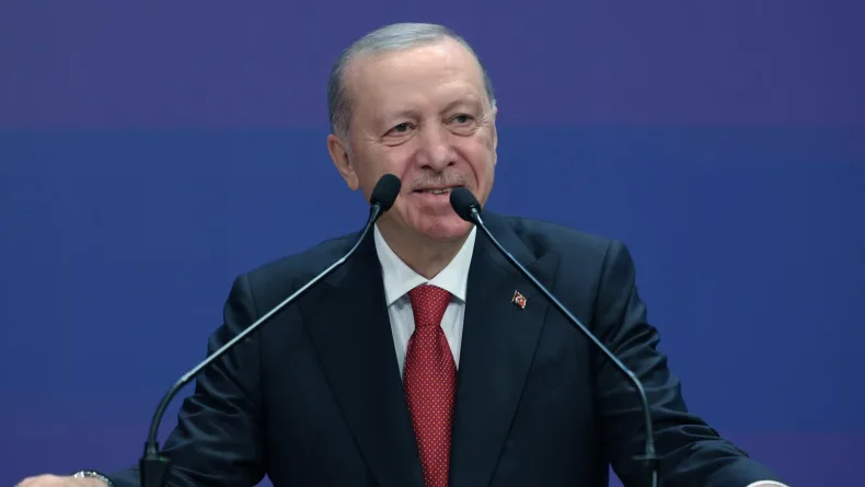 Cumhurbaşkanı Erdoğan: Türkiye'nin gelecek yüz yılına biz damga vuracağız