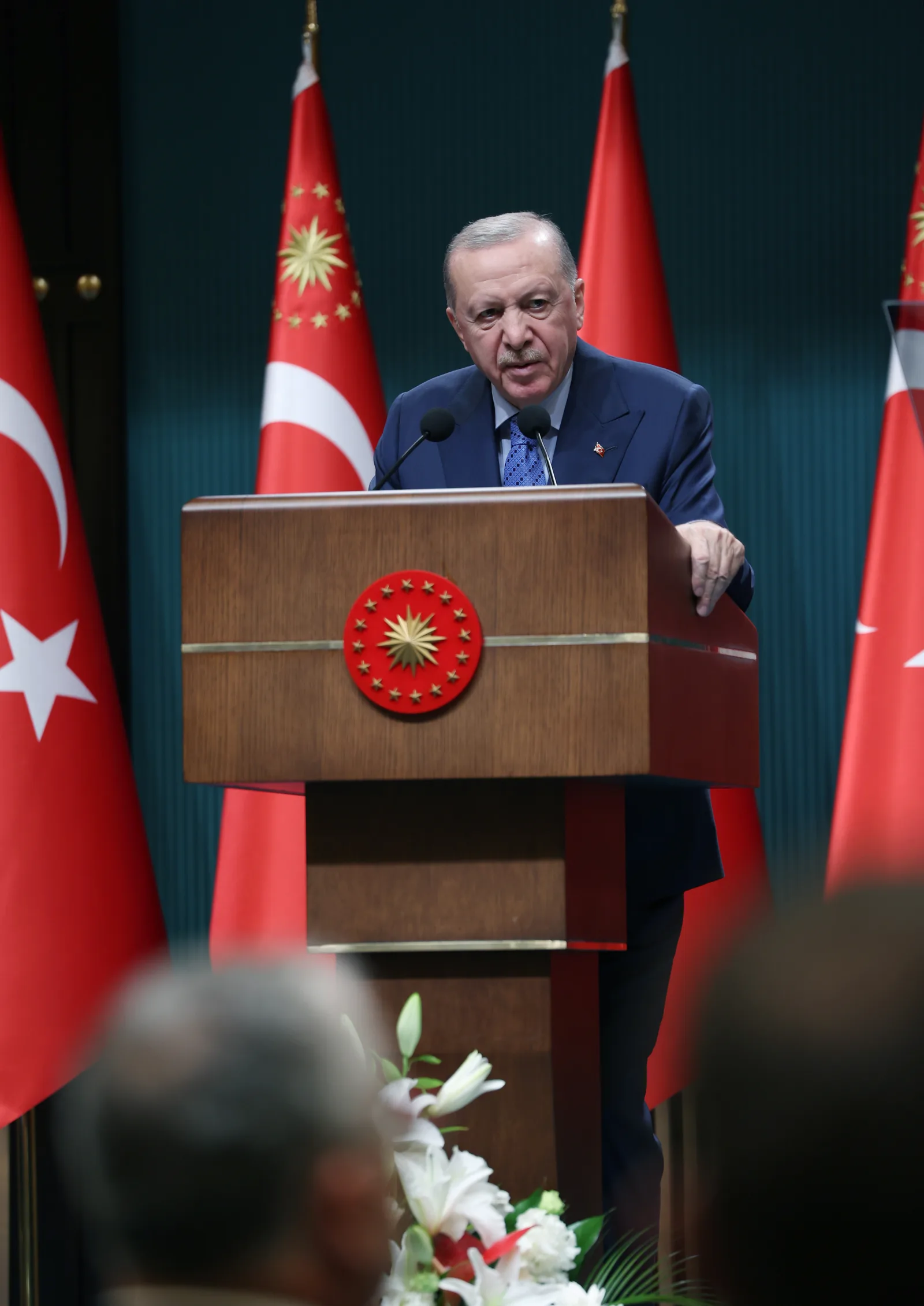 Cumhurbaşkanı Erdoğan: Türkiye sokakta bulunmamıştır, sokağa teslim edilecek bir ülke de değildir