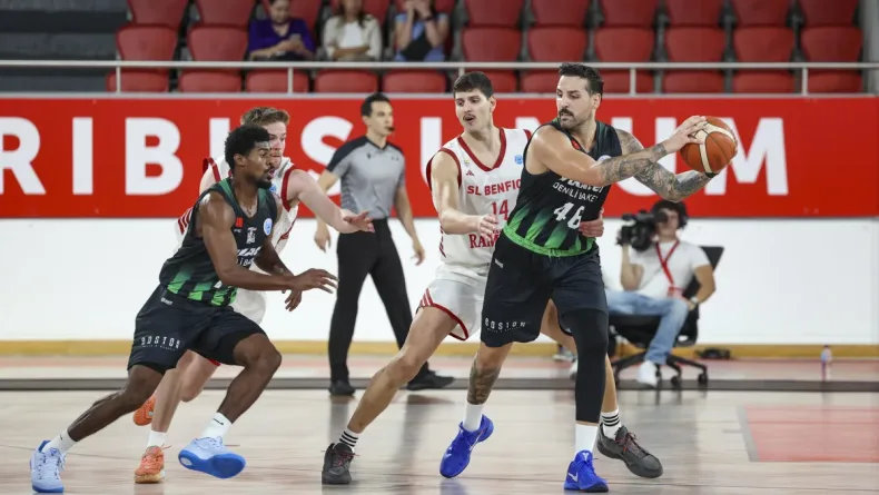 Denizli Basket Portekiz'de mağlup