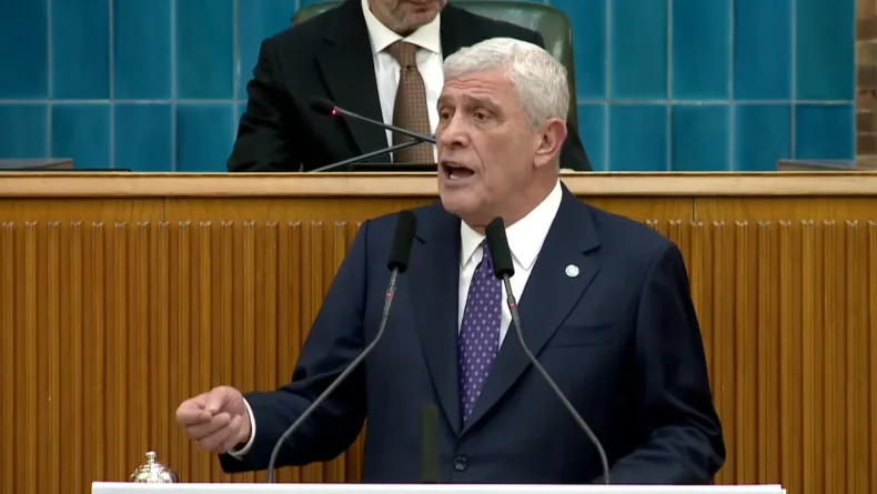 Dervişoğlu: Milleti soydukları fonun ardından, tövbe fonu kurdular