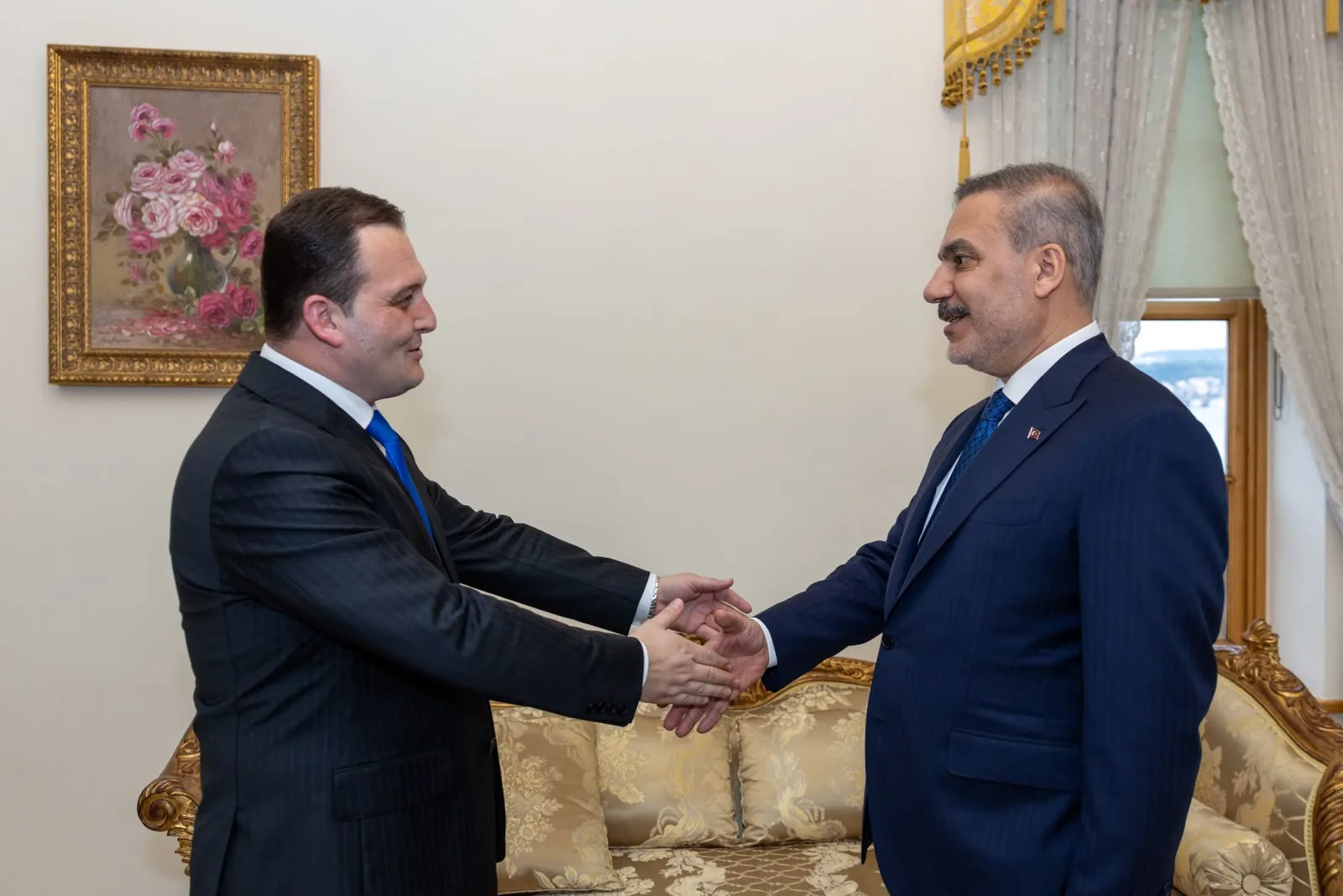 Dışişleri Bakanı Fidan, Kuzey Makedonya Devlet Bakanı Zeynula ile görüştü