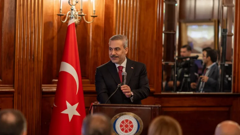 Dışişleri Bakanı Fidan, New York'ta '100. Yıla Girerken Türkiye-ABD İlişkileri' Paneli'nde katıldı