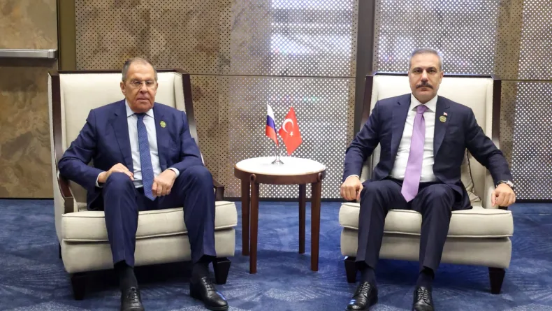 Dışişleri Bakanı Fidan, Rus mevkidaşı Lavrov ile bir araya geldi