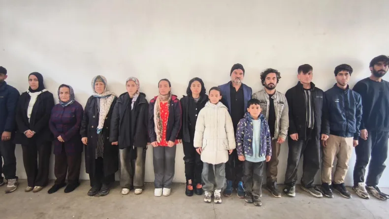 Edirne'de 16 kaçak göçmen yakalandı; 2 organizatör tutuklandı