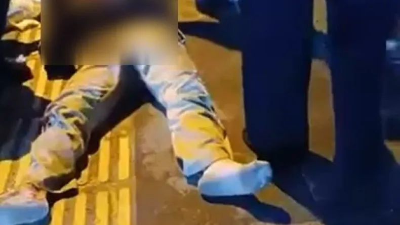 Ehliyetsiz sürücünün kullandığı motosiklet ile otomobil çarpıştı: 1 ölü, 2 yaralı