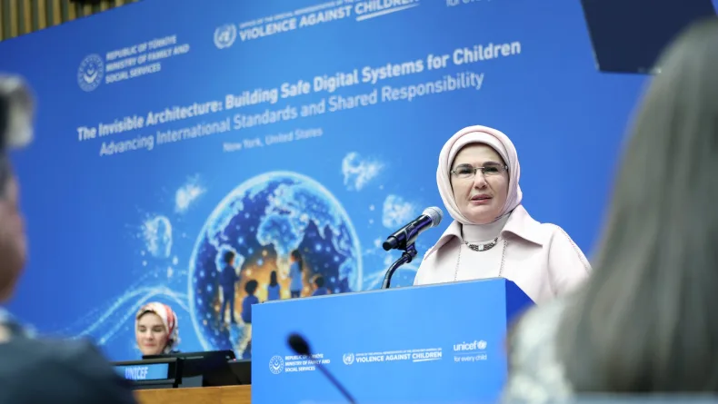 Emine Erdoğan: Çocuğun güvenliğini sağlama sorumluluğu hepimizindir