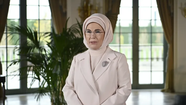 Emine Erdoğan'dan Cumhurbaşkanı Erdoğan'ın BM'deki hitabına ilişkin paylaşım
