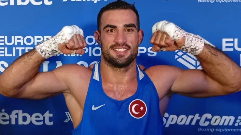 Emrah Yaşar'dan Avrupa Boks Şampiyonası'nda altın madalya