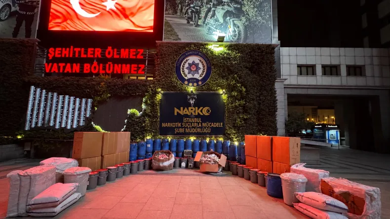 Esenyurt’ta uyuşturucu operasyonunda 2 kişi gözaltına alındı