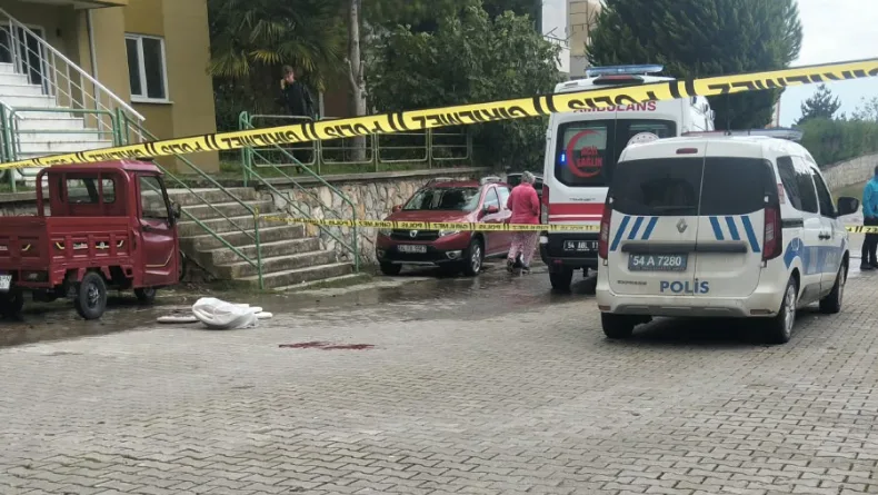 Eski komşusunu tabancayla öldürdü