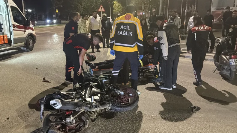 Eskişehir’de 2 motosiklet çarpıştı: 2 ağır yaralı