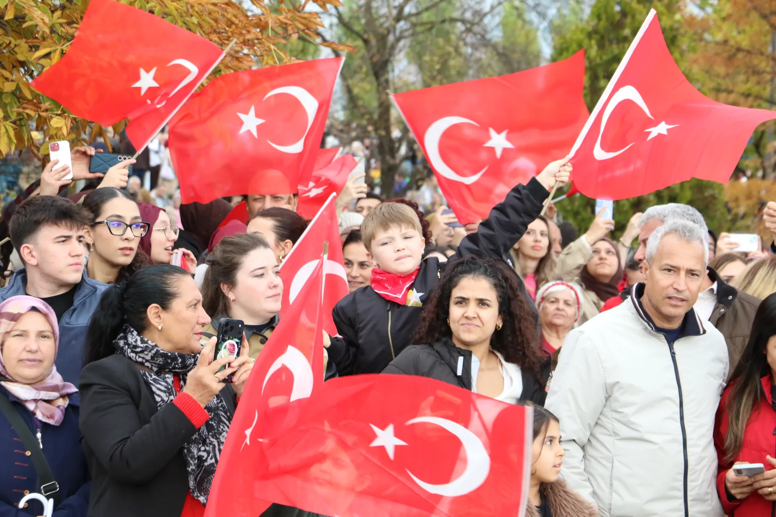 Eskişehir’de Cumhuriyet kutlamalarında SOLOTÜRK’ten gösteri uçuşu
