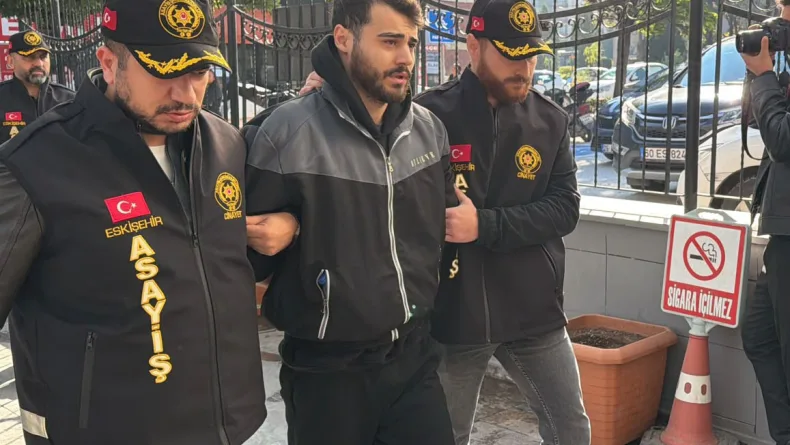Eskişehir’de sokak ortasındaki cinayete ilişkin 1 tutuklama (2)