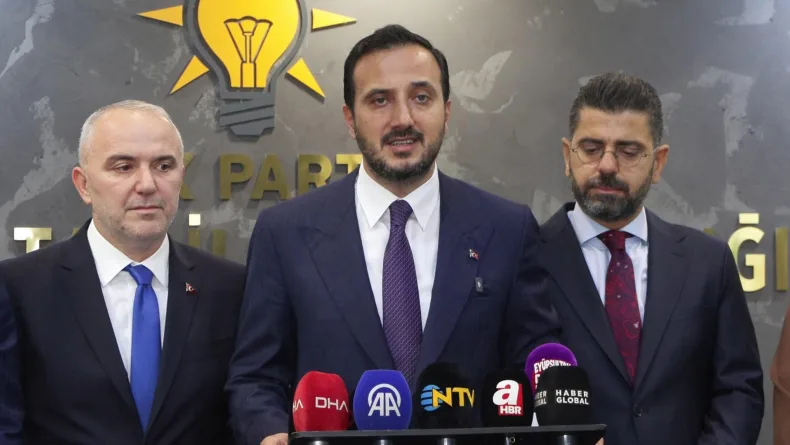 Eyüpsultan Belediye Başkan Vekili seçimi sonrası Abdullah Özdemir ve Özgür Çelik konuştu