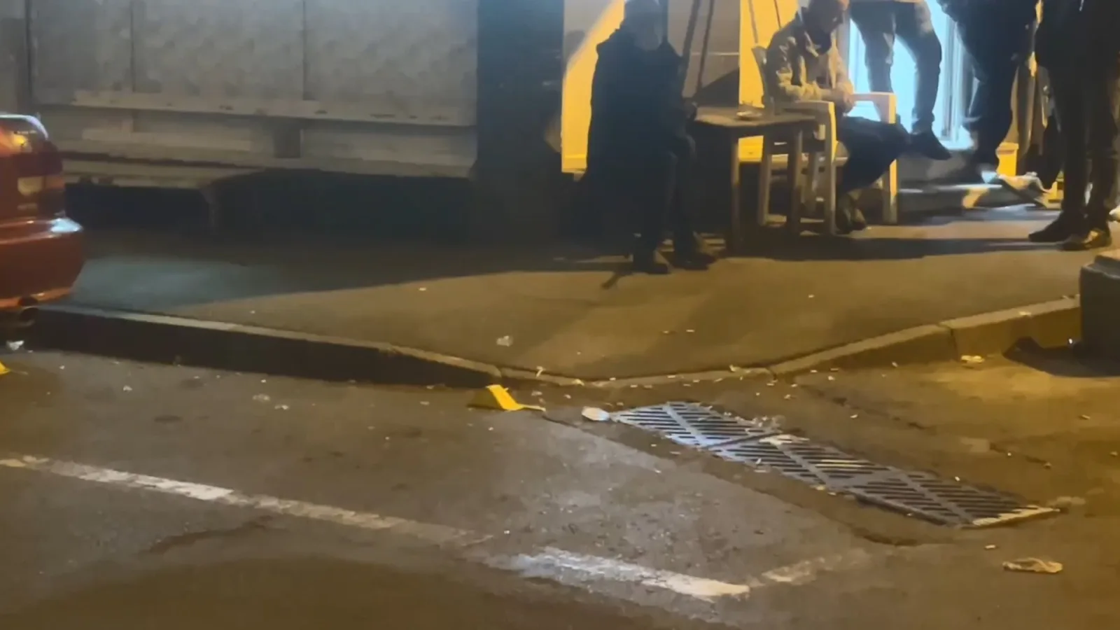 Fatih'te 2 grup arasında silahlı kavga: 1 yaralı
