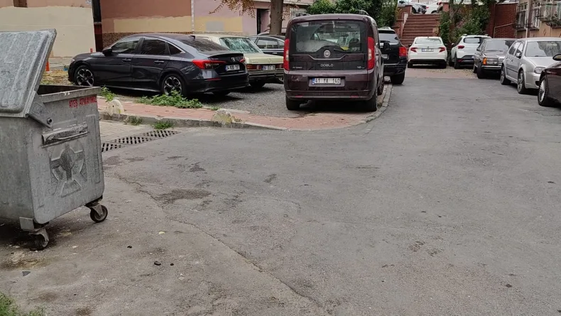 Fatih'te arkadaşının annesine hakaret ettiği iddiasıyla tartışma çıktı; 1 ölü